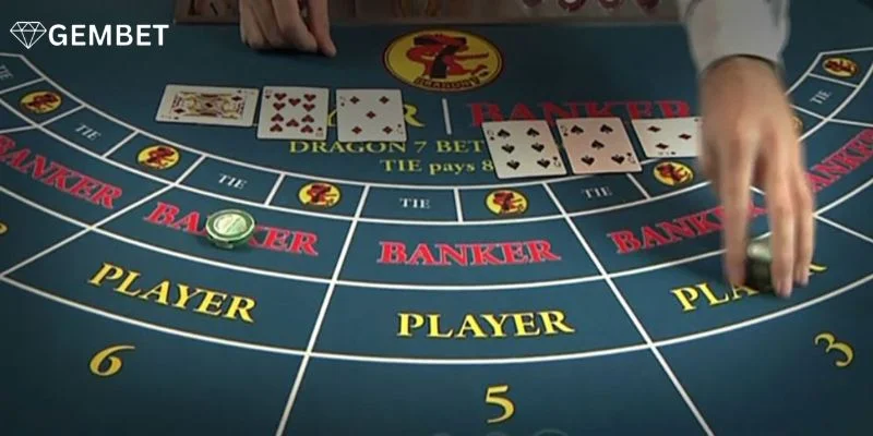 Luật Chơi Bài Baccarat Cho Tân Thủ Gembet - Cập Nhật 2025 2 Baccarat là bộ môn bài lá sôi động, được đông đảo người chơi yêu thích tại Gembet.